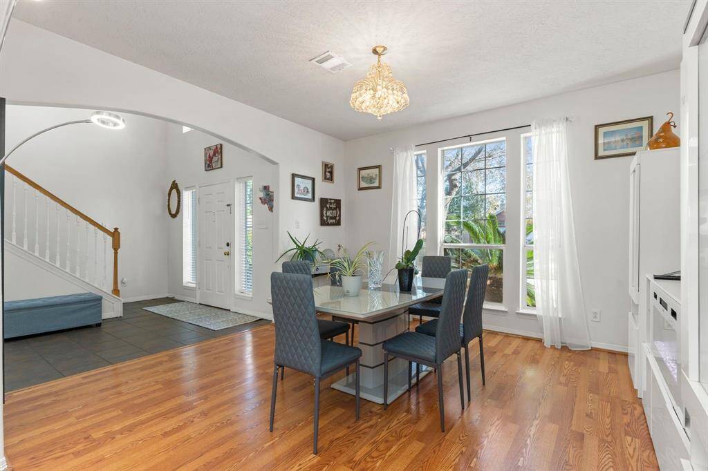 Make the call today and let us show you this move-in-ready home!