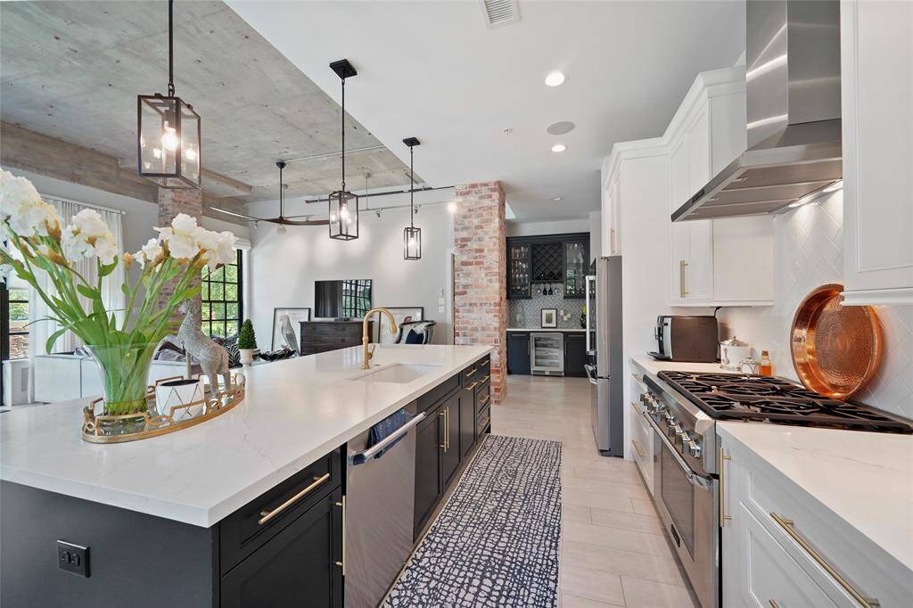 Quartz and Natural Stone Countertops; 9’ x 5’ Quartz Kitchen Island, Under Cabinet Lighting