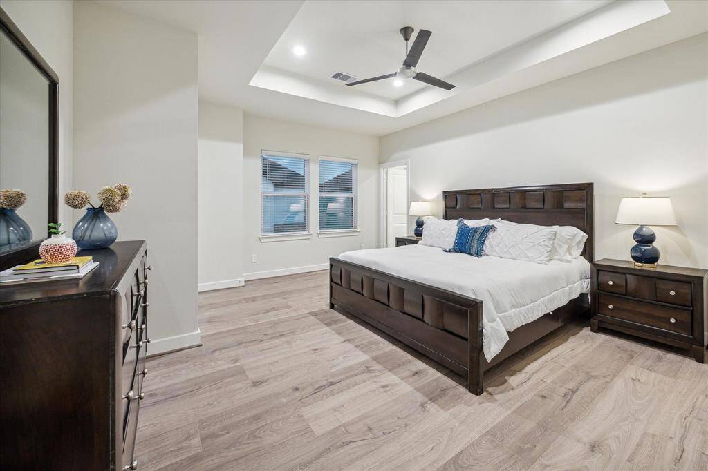 *Not of exact home, photo is of recently completed home in same community with same floor-plan & similar finishes*