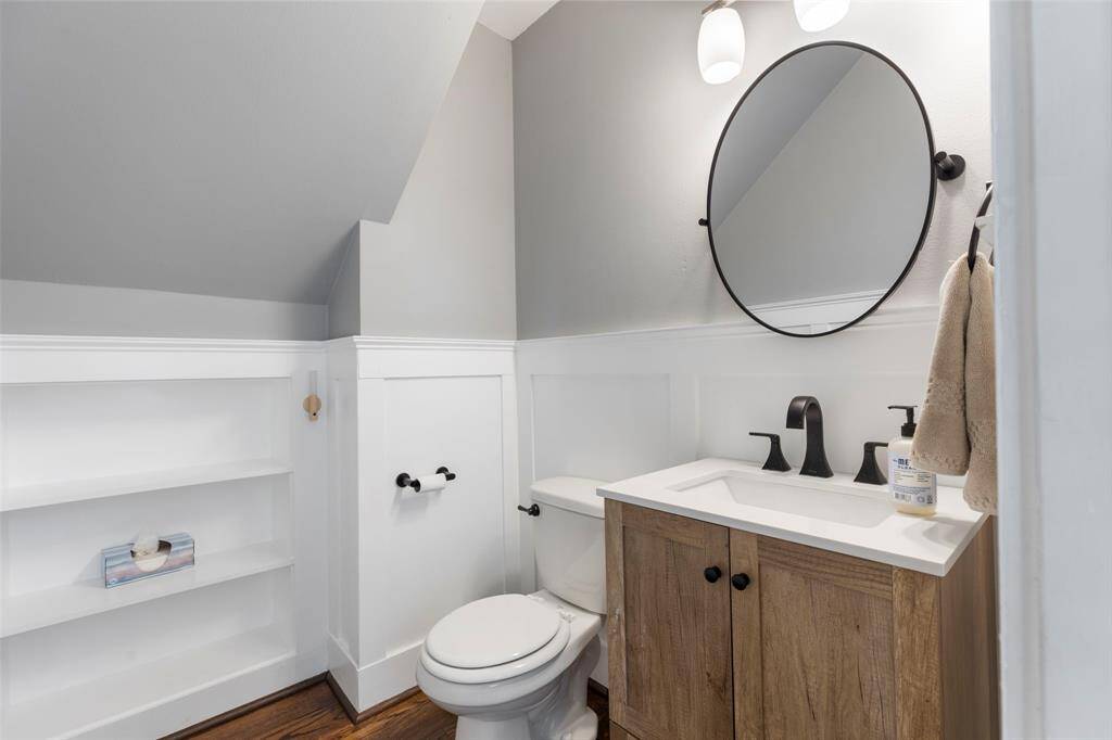 Guest bath room downstairs.