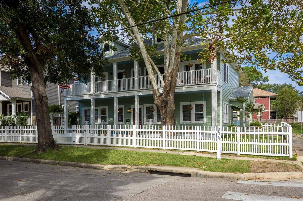 Beautiful 1910 home fully remodeled.