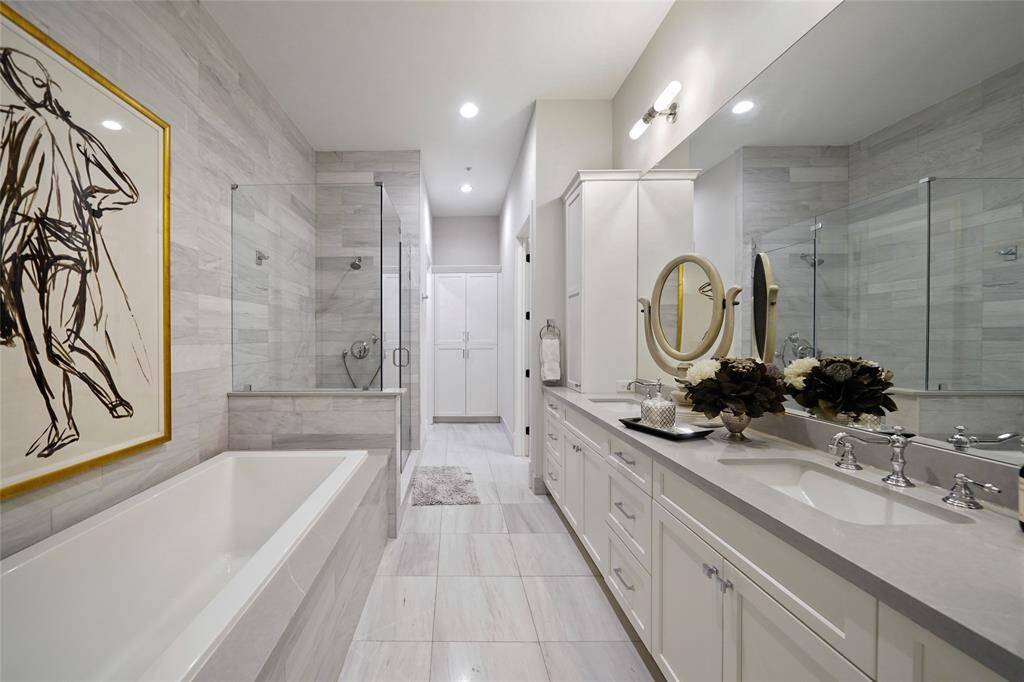 Separate spacious walk-in shower in main bath w/bench.