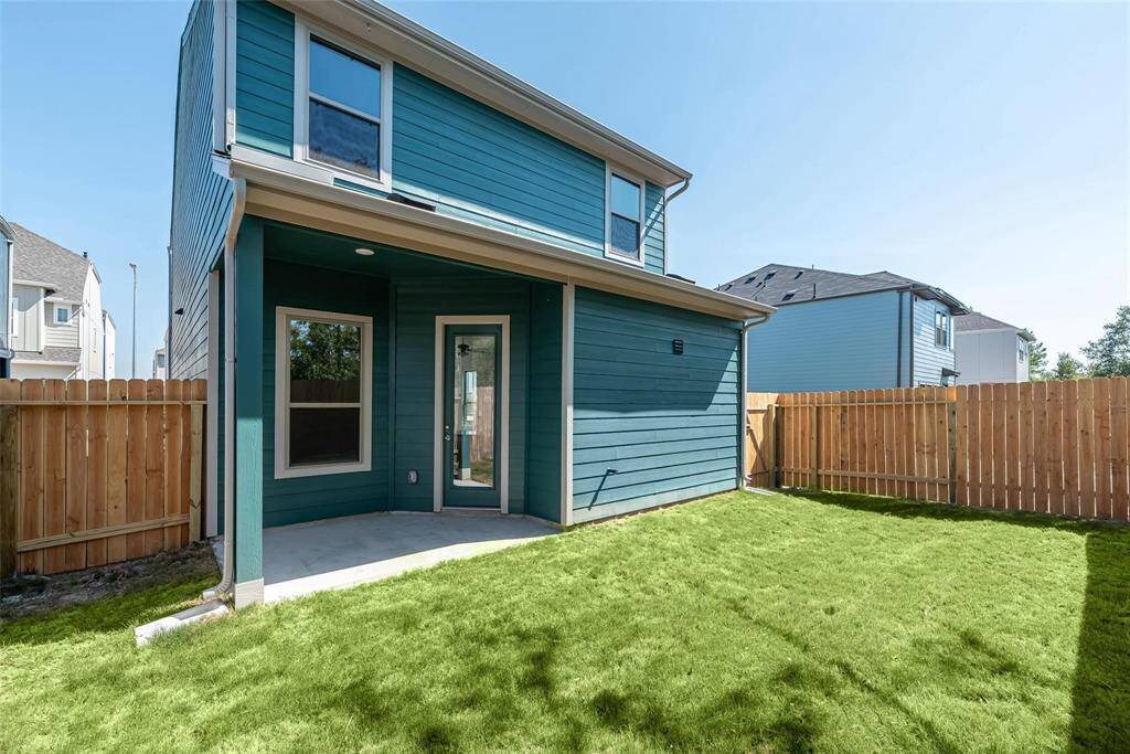 Sit back, relax, and enjoy this quite and relaxing space. Make this home yours in 2025!