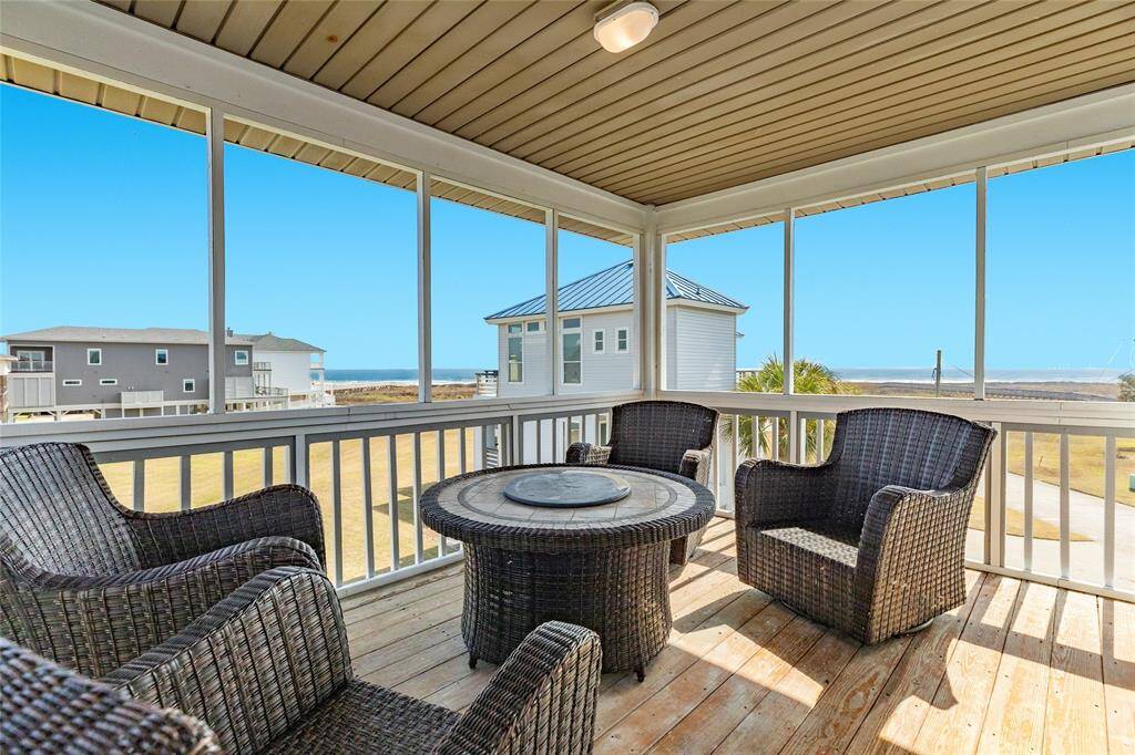 A second screened-in porch is off the Primary Bedroom