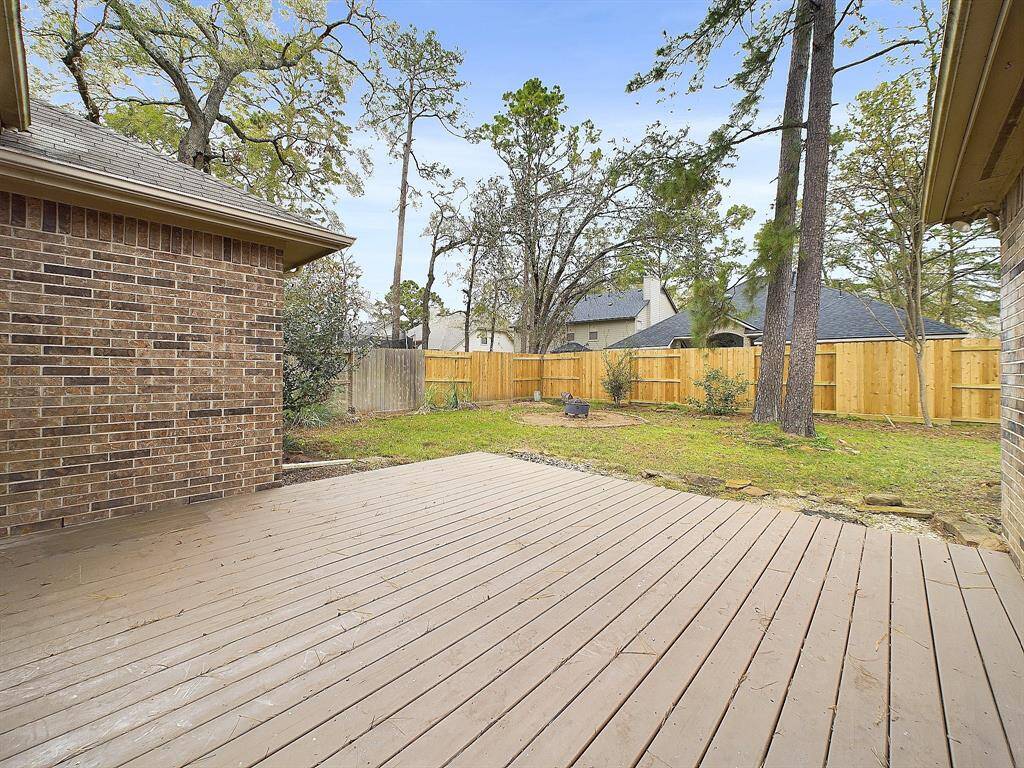 Spacious wood deck
