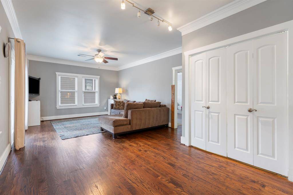 Big game room upstairs.  Plenty of room to make add another bedroom!  Double doors open to laundry area.