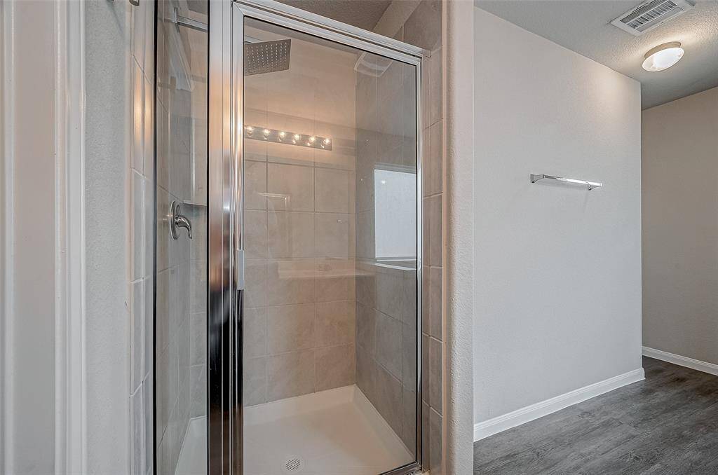 Separate shower