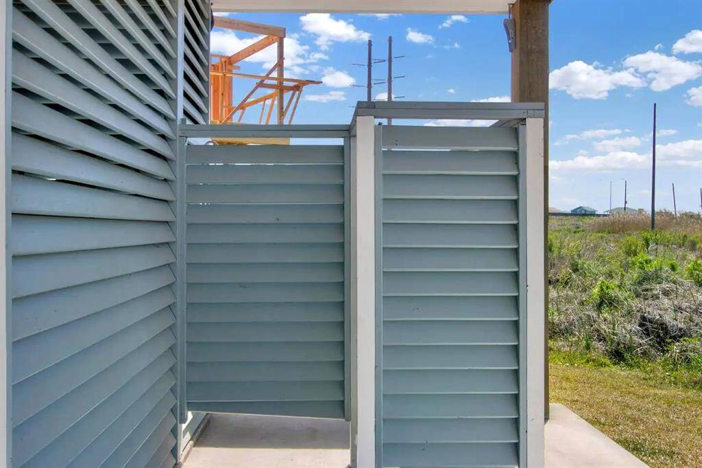 Outdoor shower to wash those sandy toes