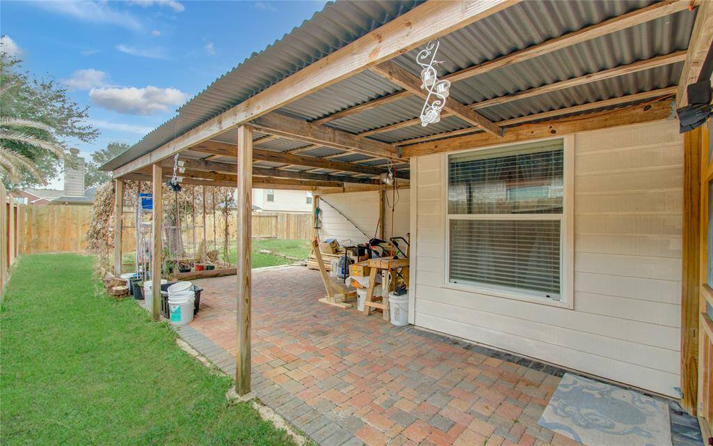 Covered patio