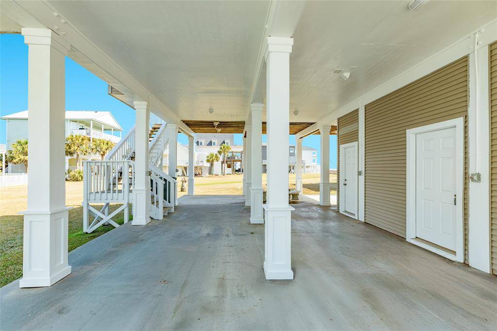 There is additional parking under the home