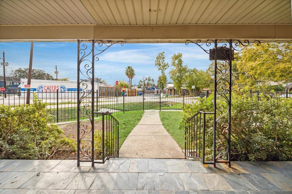 View from the large covered front porch. Hop on the hike & bike trail and be in downtown, the med center or Memorial Park in no time!