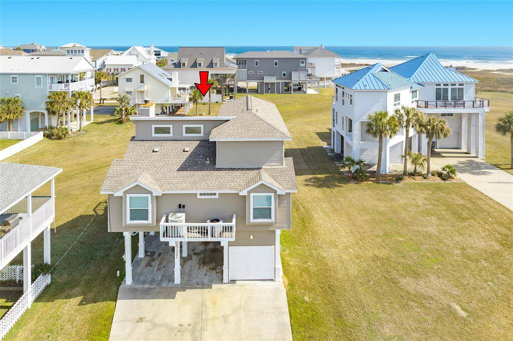 Double-wide driveway provides plenty of parking