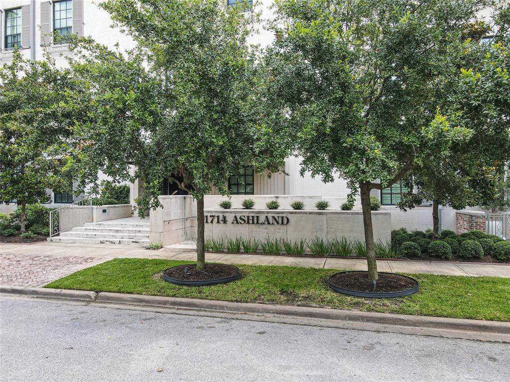 Nestled within the exclusive confines of Bell Heights, at the intersection of 18th and Ashland Streets, lies the home you have been waiting for. This rare gem awaits your discovery.