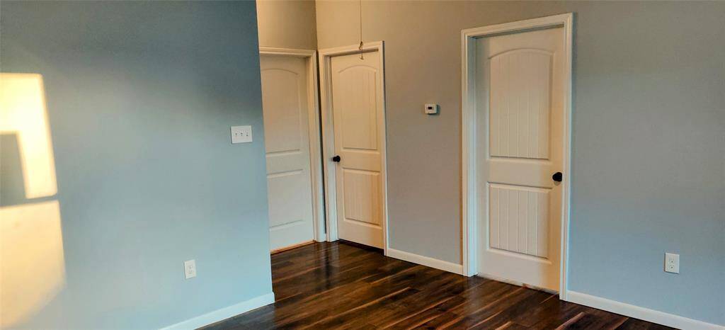 Hallway to rooms