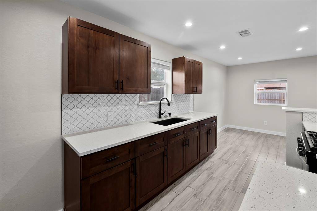 View of the kitchen with breakfast area