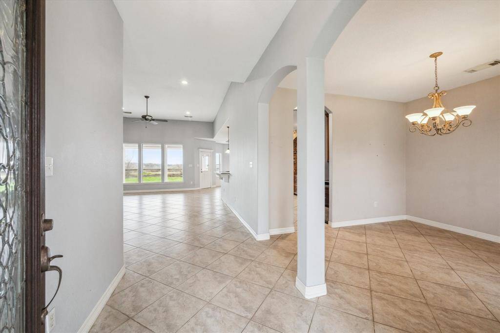 Entry way