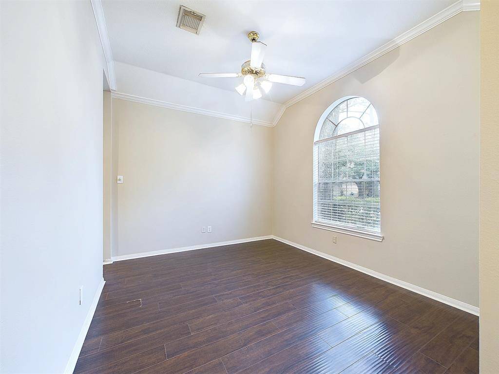 Formal Dining Room or flex space