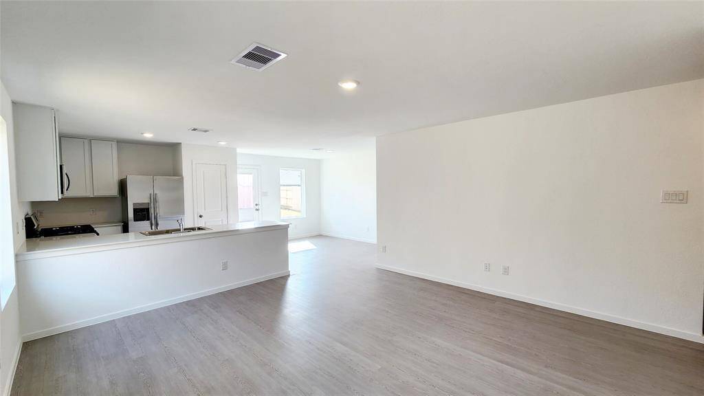 Family room to Kitchen