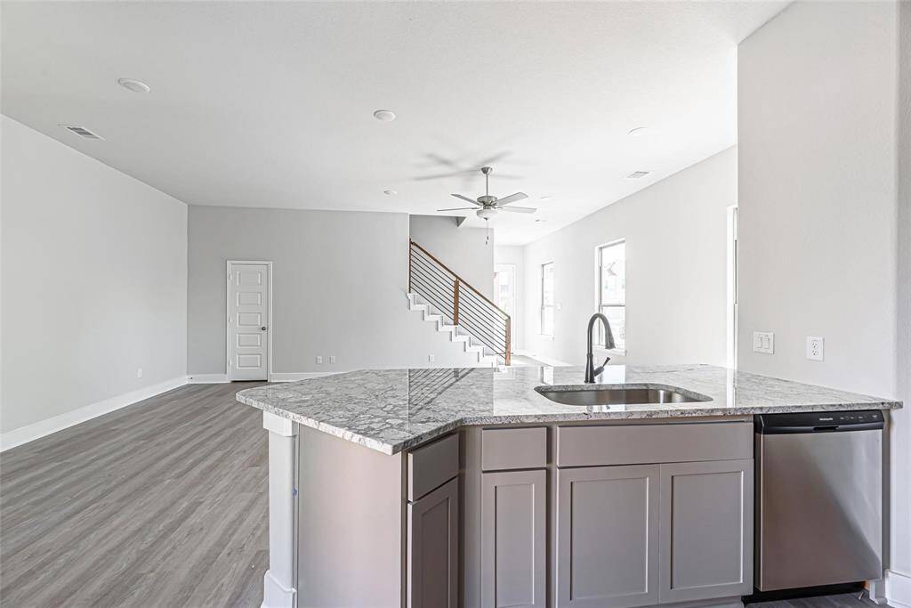 Just look at all that natural light! It really makes this a welcoming and relaxing place for all!