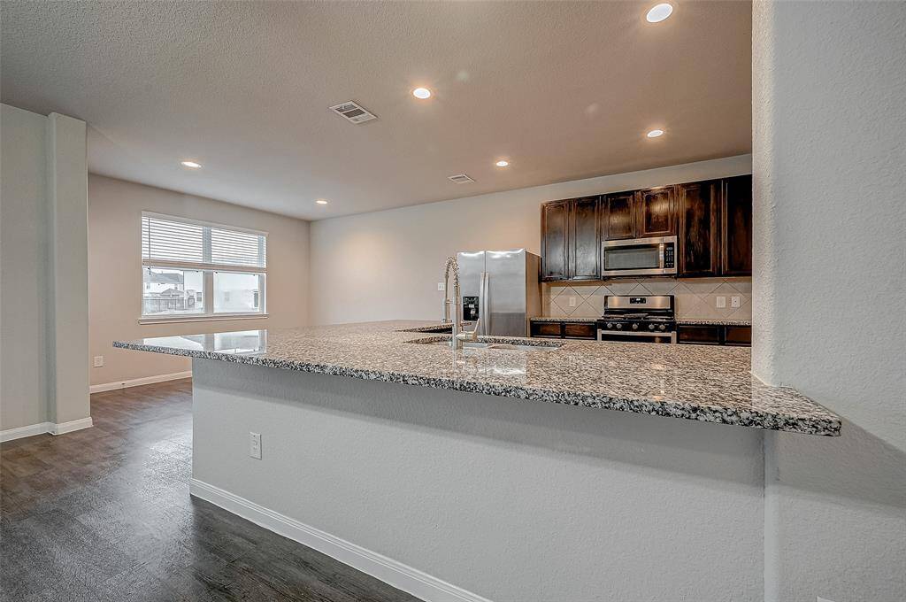 Breakfast bar