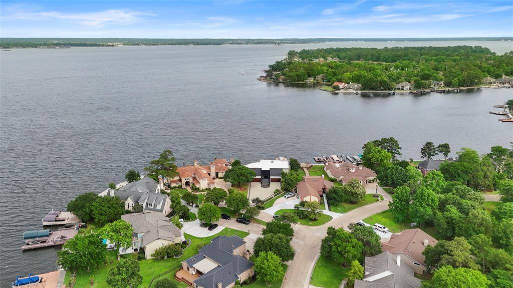 Only minutes away from the Walden Marina & boat launch