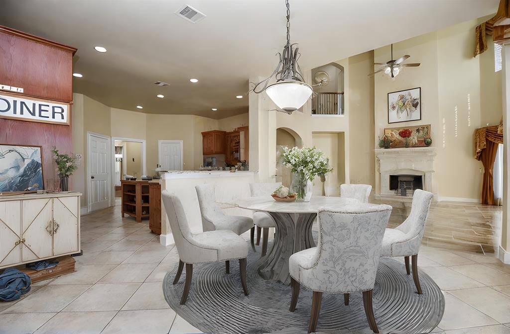 Breakfast area virtually staged by AI!