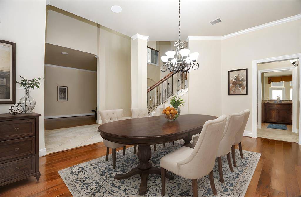 Formal dining room virtually staged by AI!