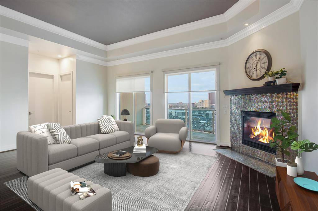 There are only 1 to 2 residences per floor, The Mercer provides privacy and exclusivity. Floors 1-25 have two units and floors 26 to 30 are the penthouse units! Each unit has 12 foot ceilings, floor to ceiling windows and elegant fireplaces.