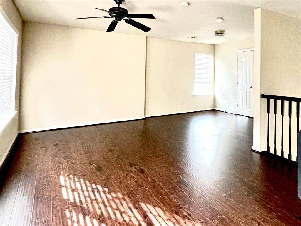 Game room upstairs