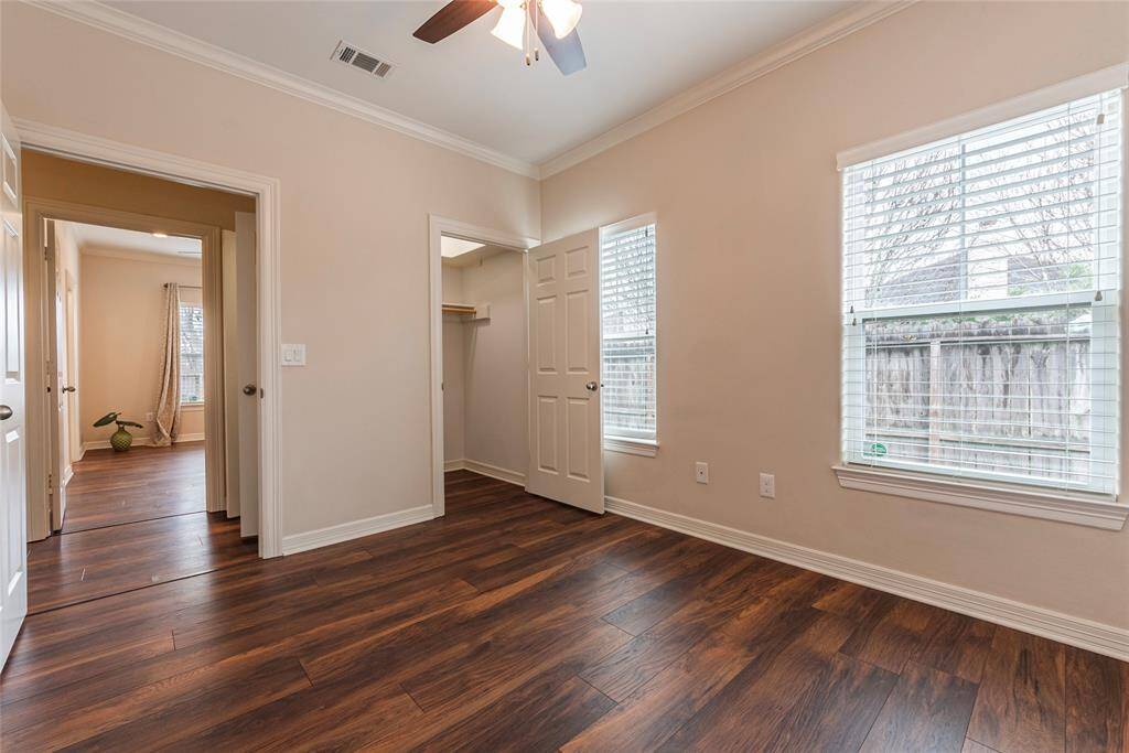 Whether used as a guest room, home office, or personal retreat, it provides a welcoming atmosphere with ample room to suit your needs.