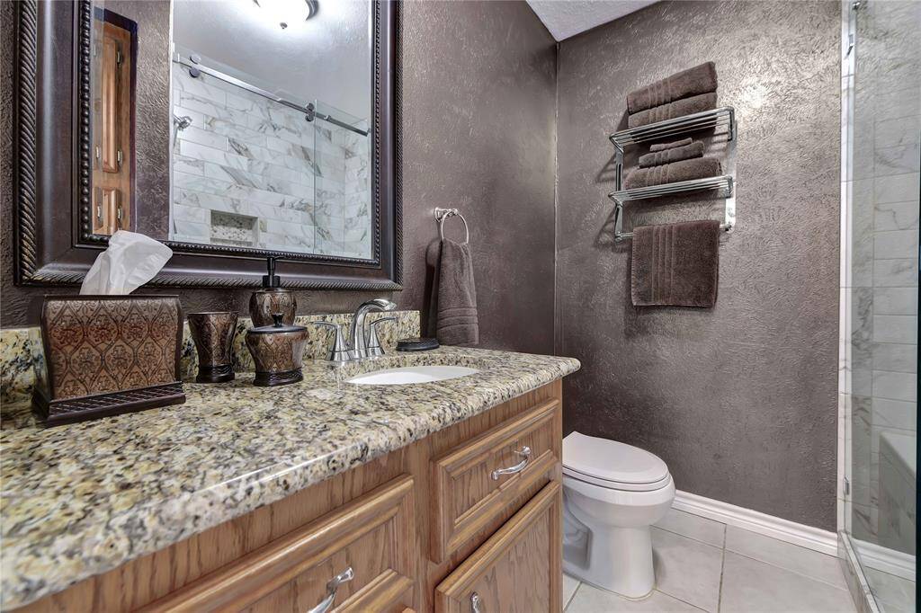 New full bathroom in guest suite