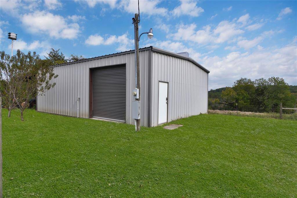 Oversized metal shop for all your man cave or workshop needs