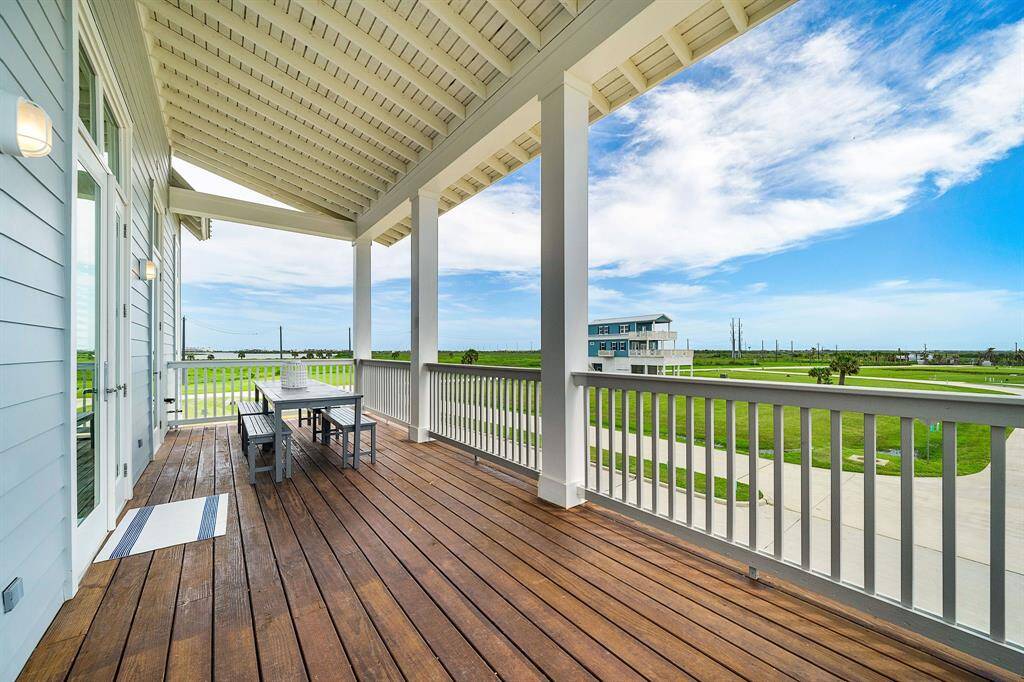 Front porch deck