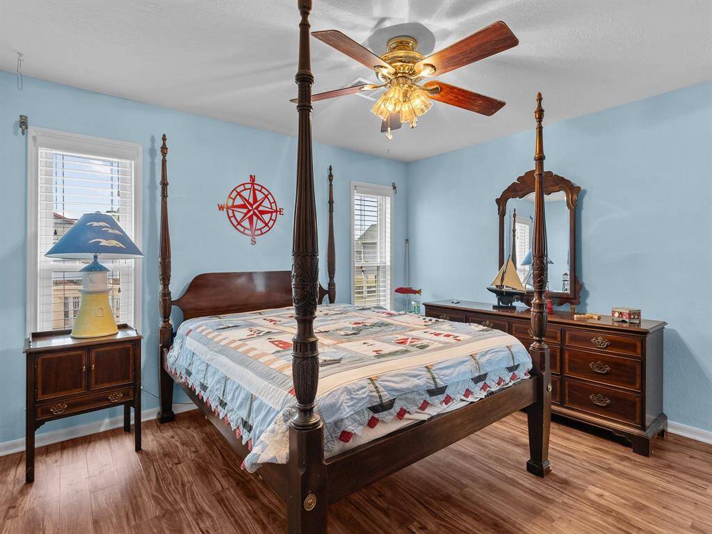 Primary bedroom