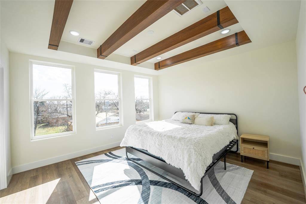 Main bedroom