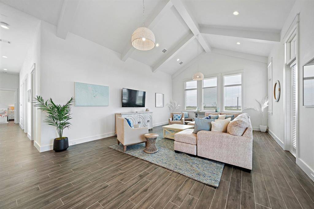 Open living/dining/kitchen space