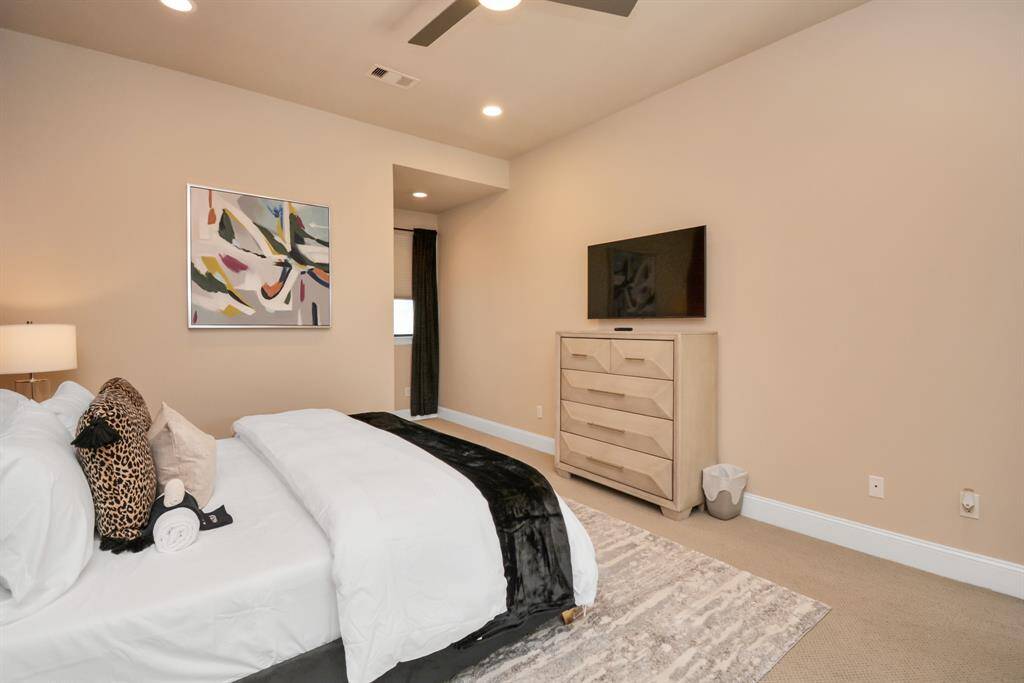 Large master bedroom