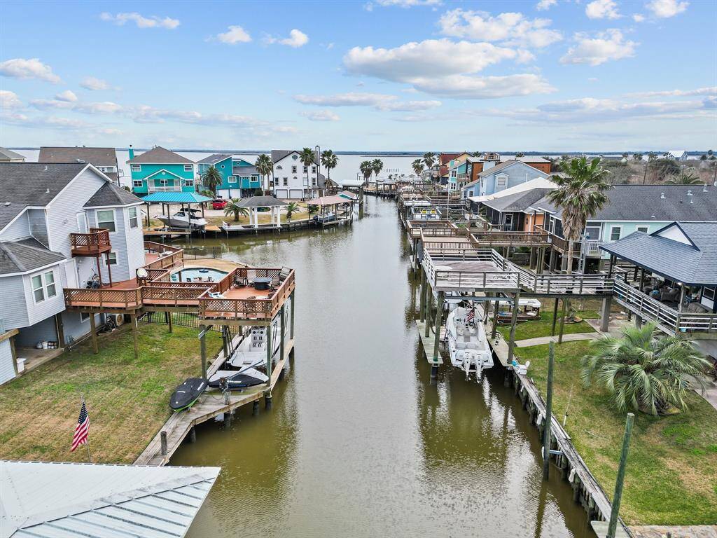 The canal goes directly out to the bay. What a beautiful view!