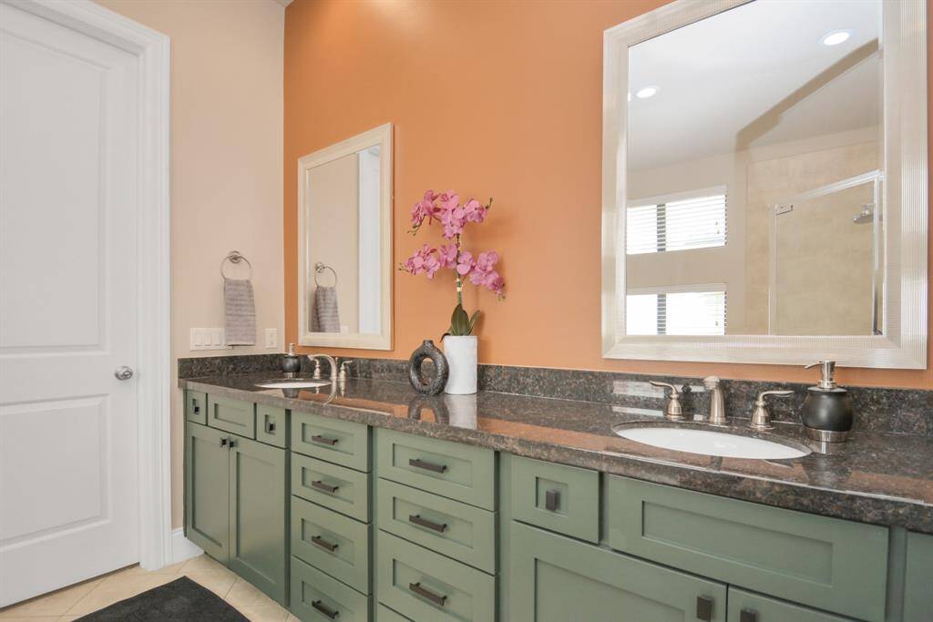 Master bath