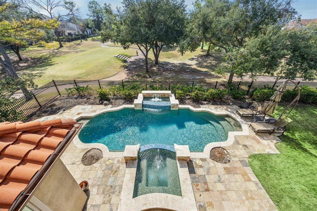 Views of the backyard retreat and golf course