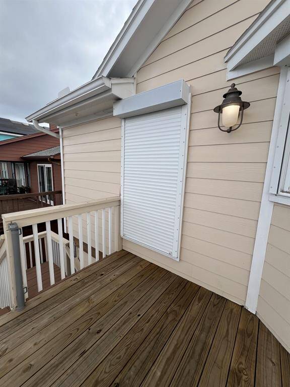 Roll Up/Down Storm Shutters on ALL Windows