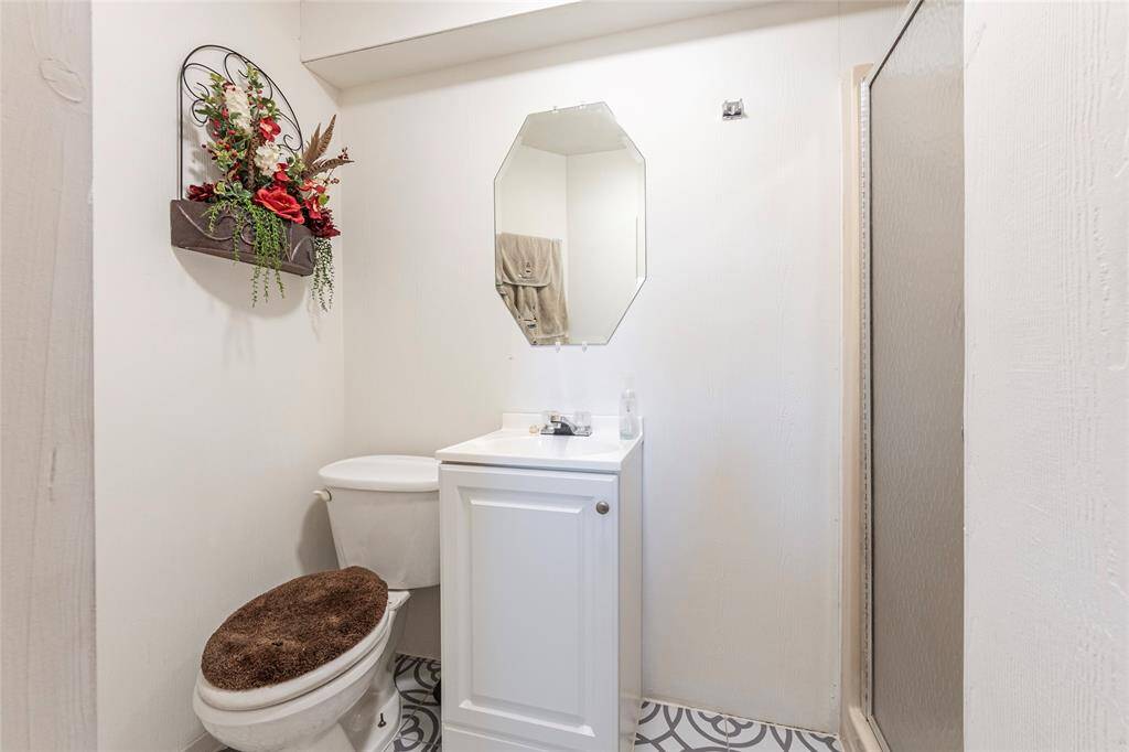 Full Bathroom Downstairs