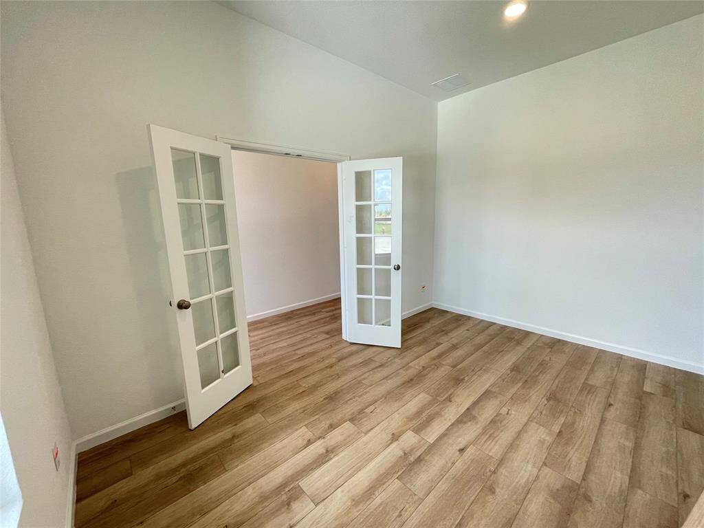 "These photos are a representation of the floor plan"