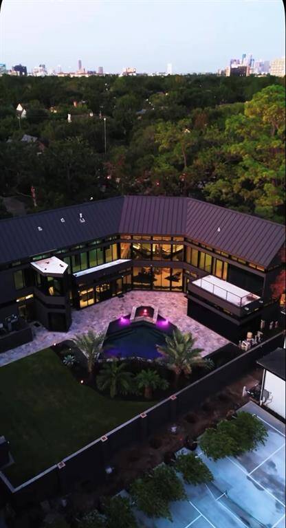 Property Image 37