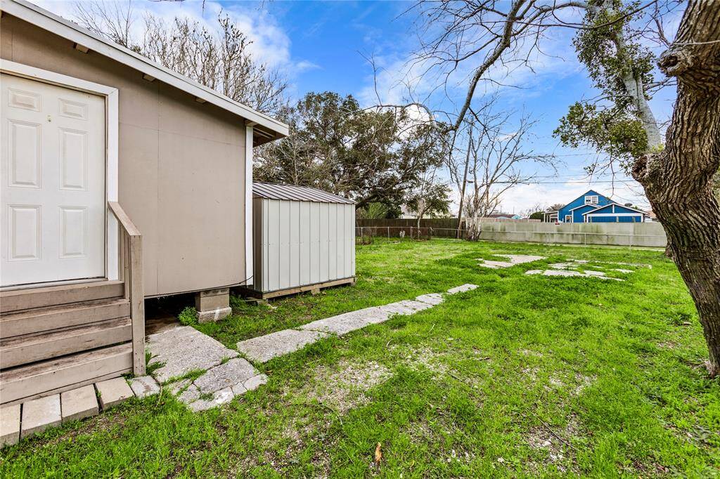 Back yard, storage shed excluded