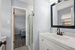 Secondary bathroom.
