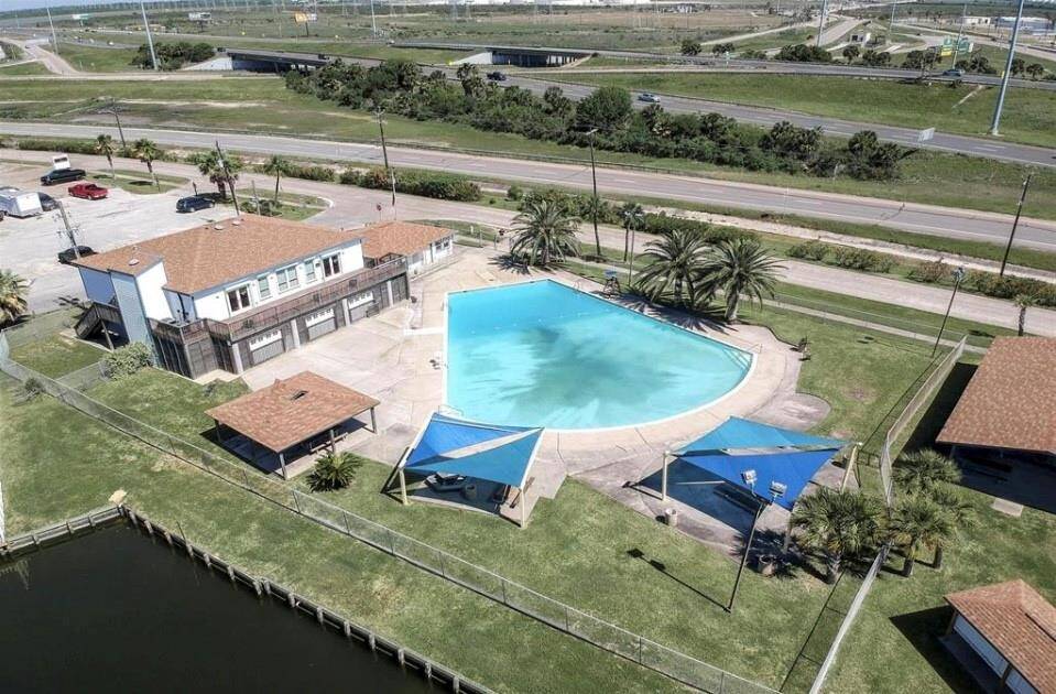 Property Image 39