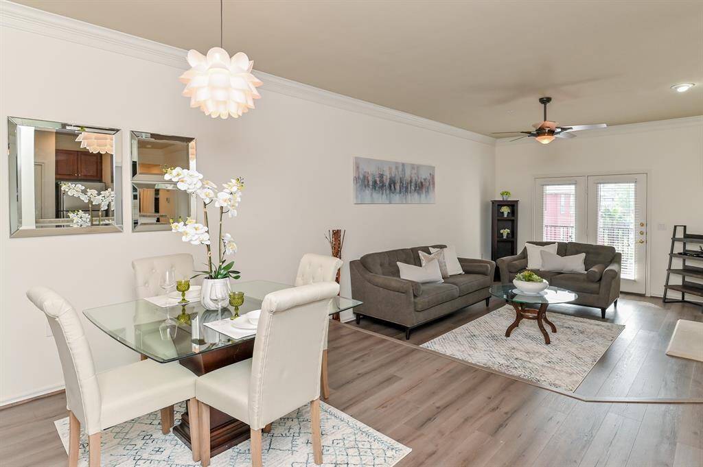 This spectacular residence is located on the 4th floor with unbelievable views to the pool from the amazing balcony. The unit has a generous living and entertaining area, and a flood of natural light enveloping you from the moment you enter the door.