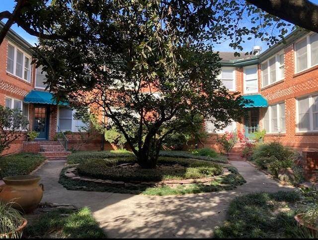 A Shaded Courtyard welcomes you and your friends.