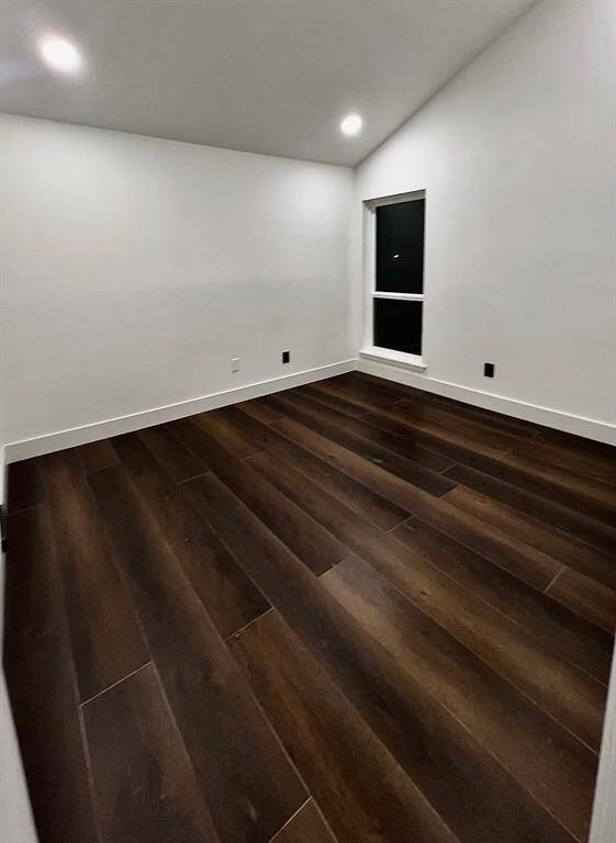 Secondary bedroom